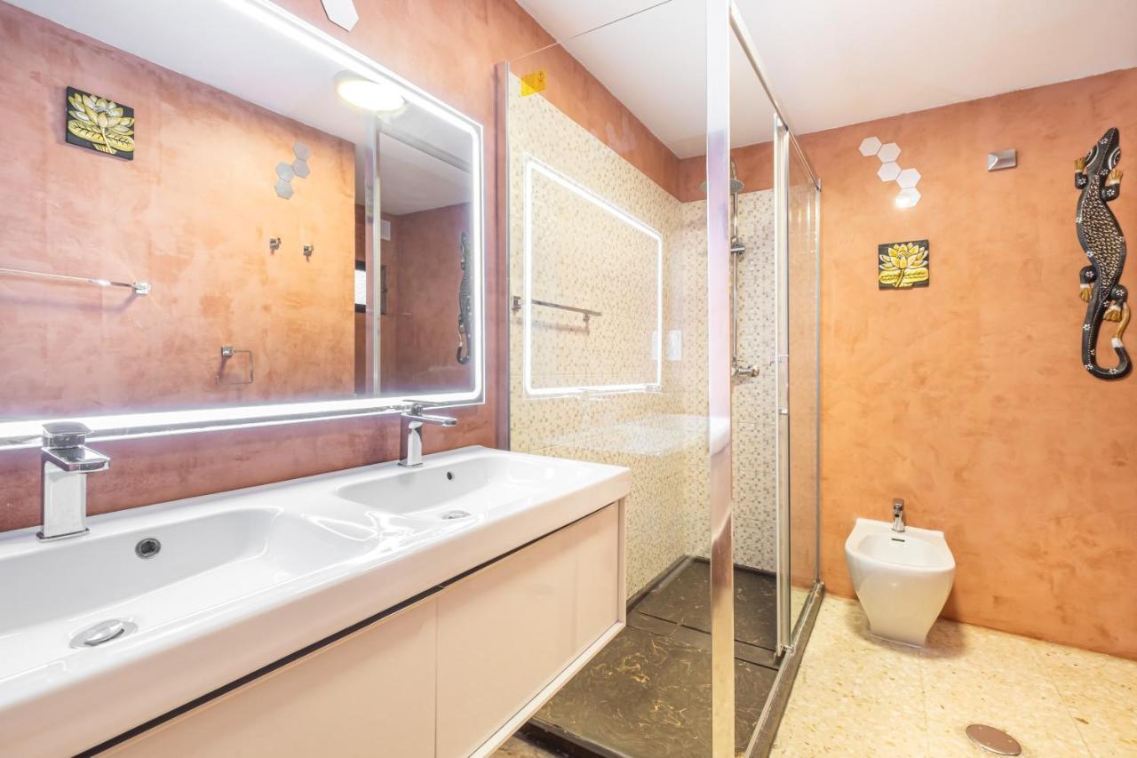 Lux Center 5-D Apartman Benidorm Kültér fotó